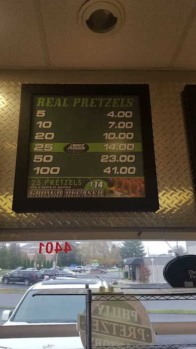 Philly Pretzel Factory Picture 5