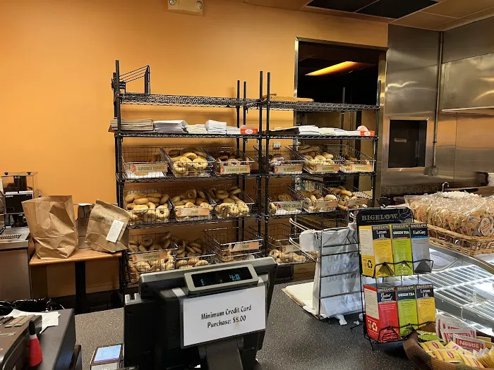 Ressler's Bagel & Deli Picture 2