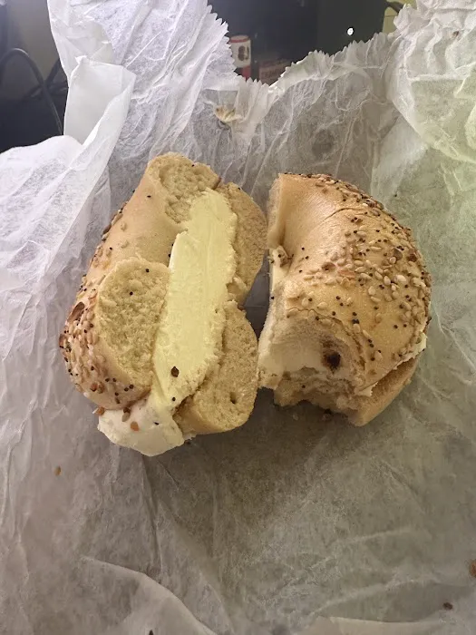 Ressler's Bagel & Deli Picture 7