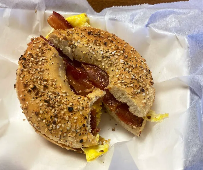 Ressler's Bagel & Deli Picture 4