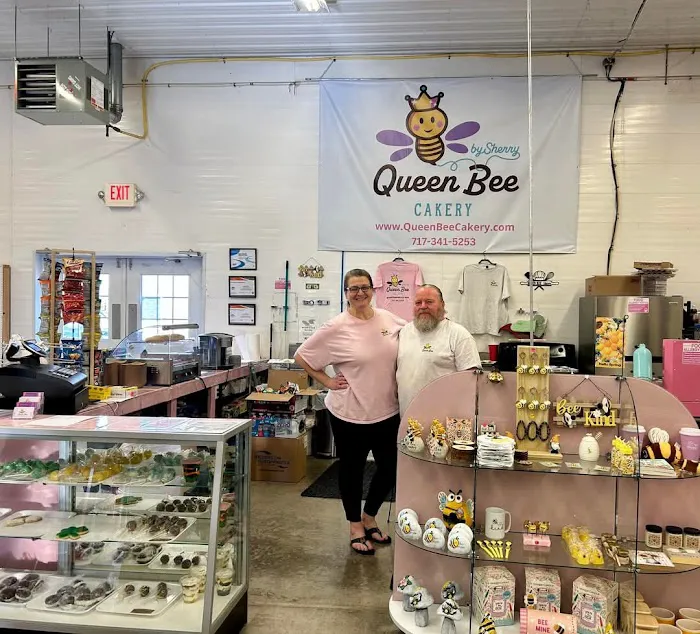 Queen Bee Cakery Picture 3