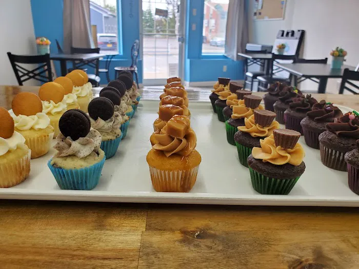 Secret Ingredient Cupcakery Picture 10