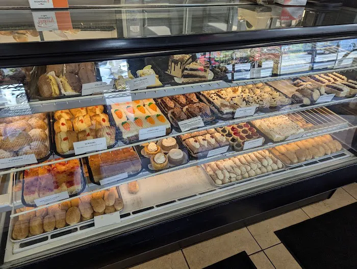 Savoia Pastry Shoppe Picture 6