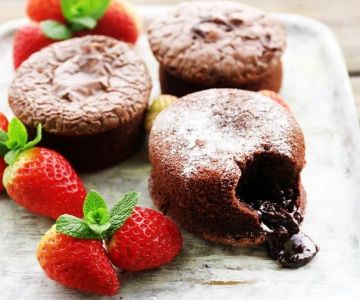 How to Make Perfect Chocolate Lava Cakes from Scratch