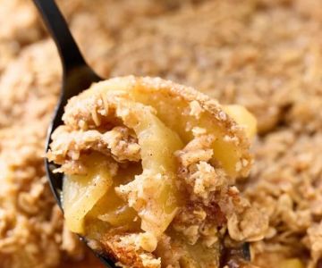 How to Bake the Best Homemade Apple Crisp with Real Flavor