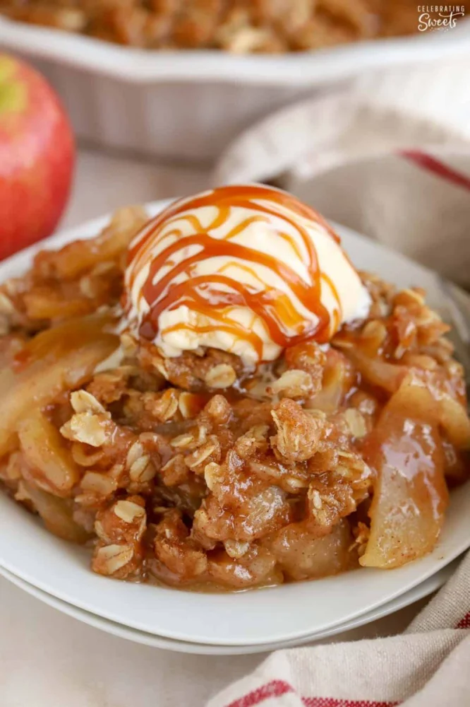 How to Bake the Best Homemade Apple Crisp Like a Pro