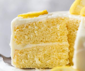 The Secret to Making a Perfect Lemon Cake from Scratch