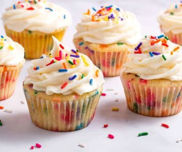 How to Make the Perfect Bakery-Style Cupcakes with Sprinkles at Home