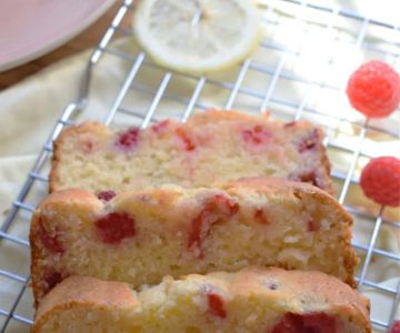 How to Bake the Perfect Raspberry Lemon Loaf Cake: A Detailed Guide for Moist, Zesty Results