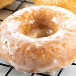 How to Create the Perfect Donut Glaze | Heavenly Delights Bakery Guide