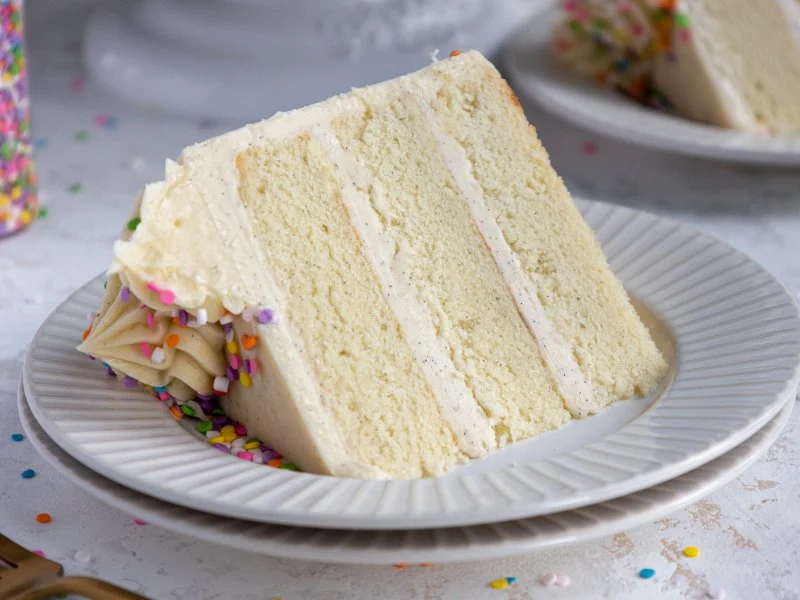 How to Make the Best Vanilla Bean Cake from Scratch