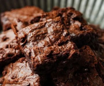 How to Bake a Perfect Fudgy Brownie from Scratch – Step-by-Step Guide