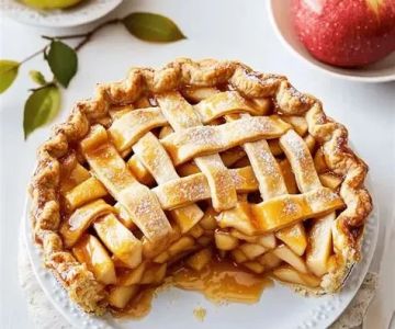 How to Create the Perfect Caramel Apple Pie: A Delicious and Easy Recipe