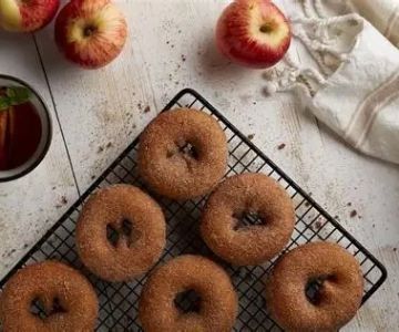 How to Make Homemade Apple Cider Donuts Like a Pro