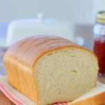How to Bake Homemade Bread with Minimal Effort: Simple and Delicious Recipes