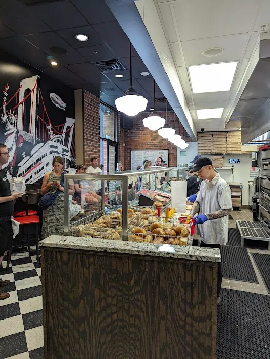 ElMar's NY Bagels (a pop-up at ElMar's NY Pizza) Picture 5