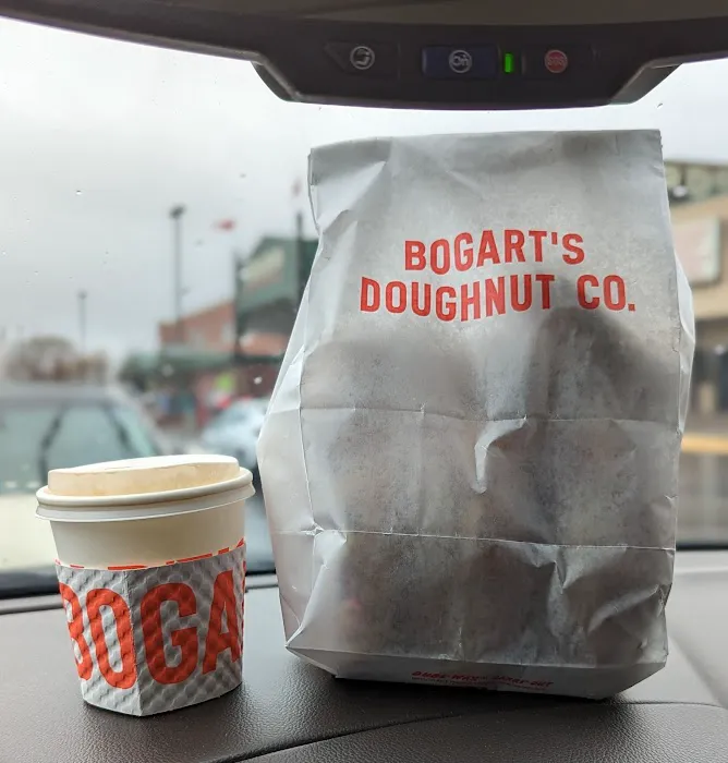 Bogart's Doughnut Co. Picture 5