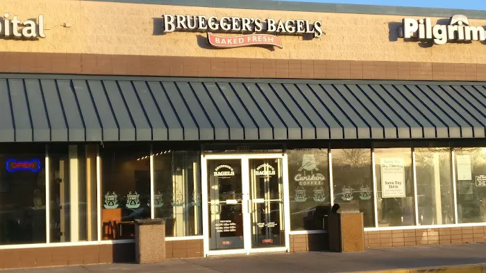 Bruegger's Bagels Picture 8