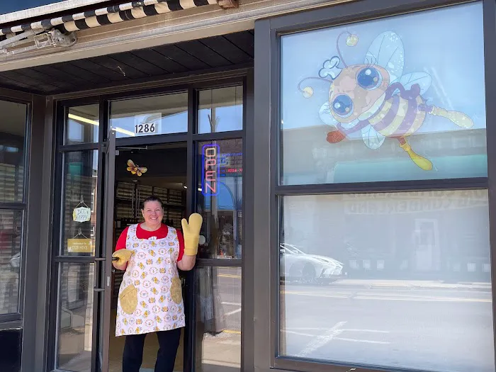 Bee Free Bakery Picture 1
