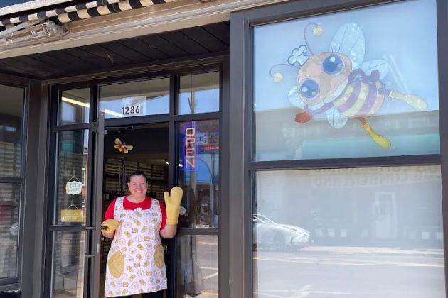 Bee Free Bakery