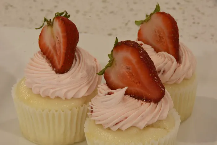 Simply Cake Couture Picture 3