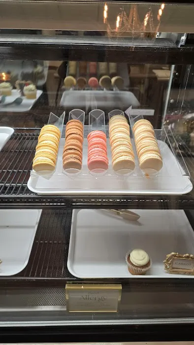 Cafe Claudette Picture 4