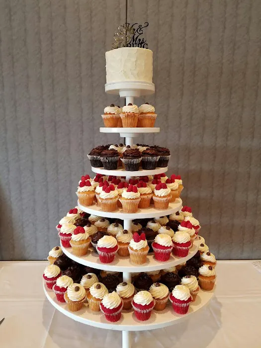 Buttercream Wedding Cakes & Desserts Picture 3