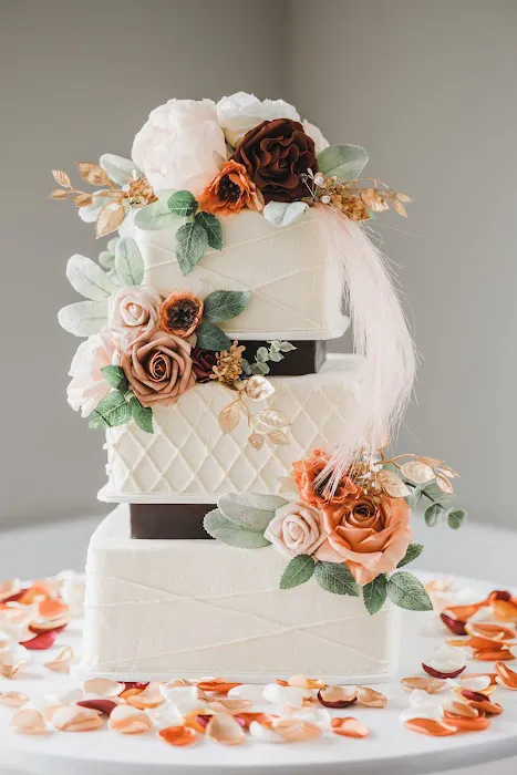 Buttercream Wedding Cakes & Desserts Picture 7
