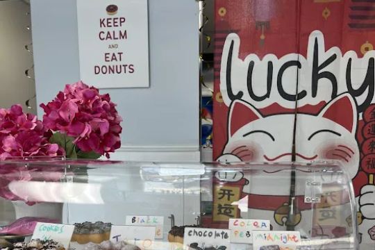 Mochi Donuts & Boba Tea