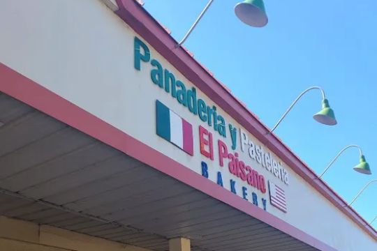 El Paisano