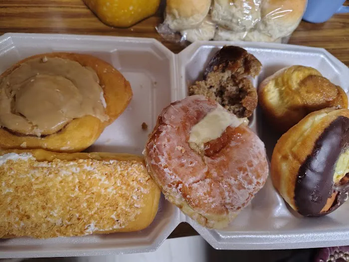 Dutch Maid Bakery Picture 2