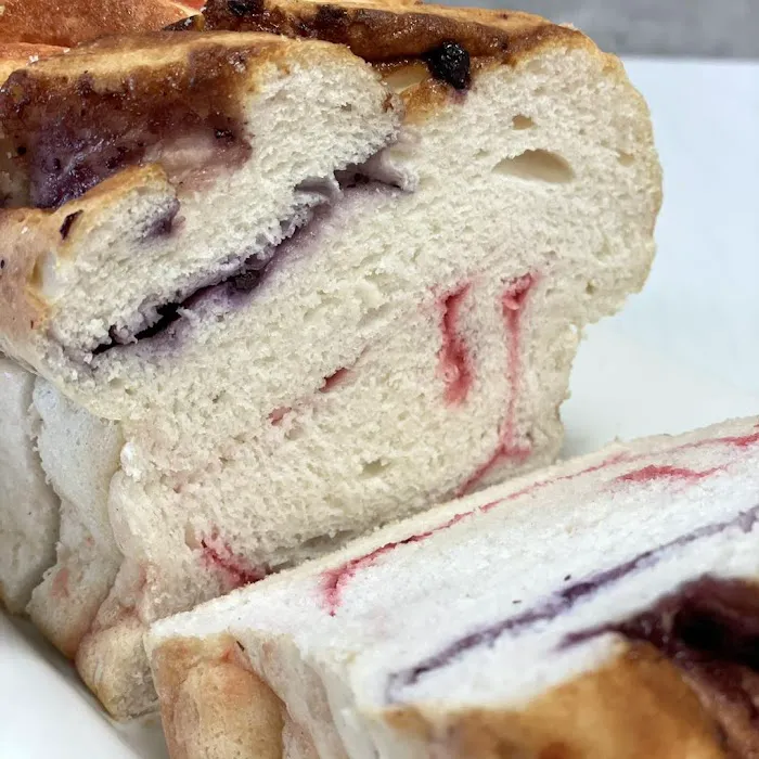 Mixin' It Up Gluten Free Bakery Picture 10