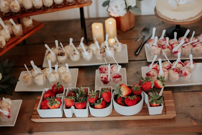 Christine's Cheesecakes Picture 8