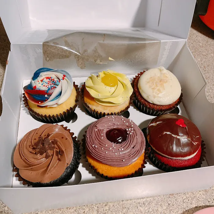 Knotty Pine Bakery Picture 5