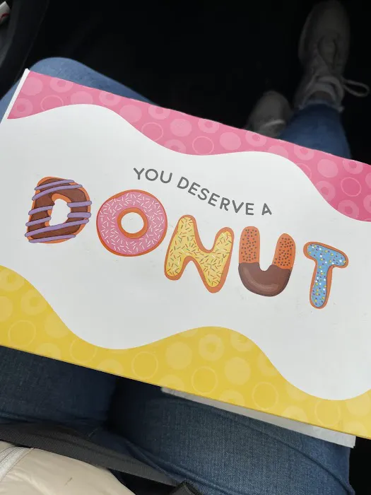 MacDaddy’s Donut Garage Picture 4
