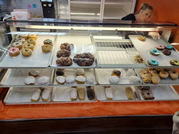 MacDaddy’s Donut Garage Picture 8