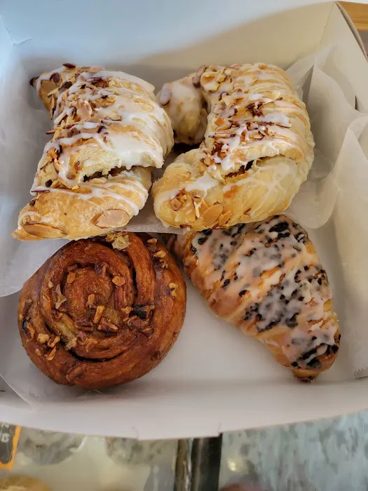 Firehouse Bakery & Deli / Hayward Bakery & Cheese Shop Picture 8