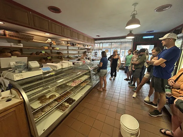 Firehouse Bakery & Deli / Hayward Bakery & Cheese Shop Picture 2