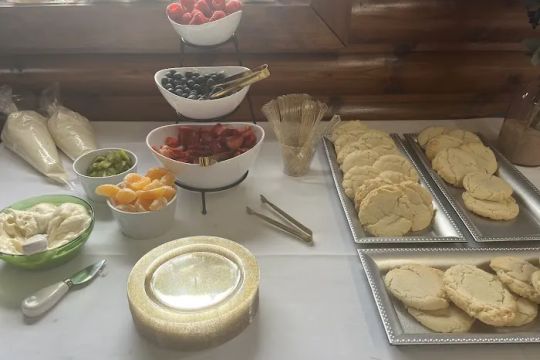 Dessert First Bakery