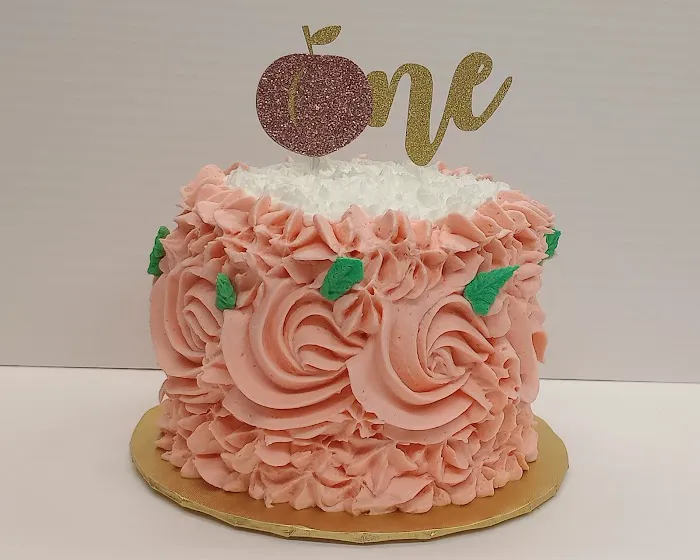 Fancy Cakes By Staci LLC Picture 4