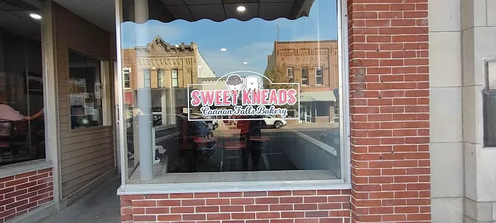 Sweet Kneads Cannon Falls Bakery Picture 5