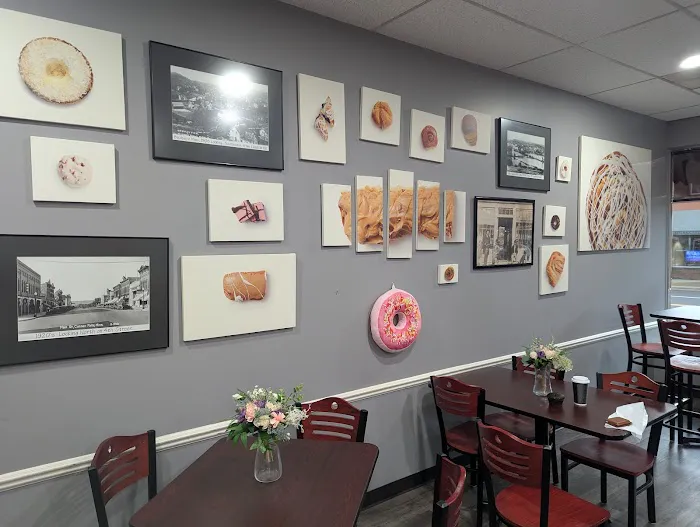 Sweet Kneads Cannon Falls Bakery Picture 9