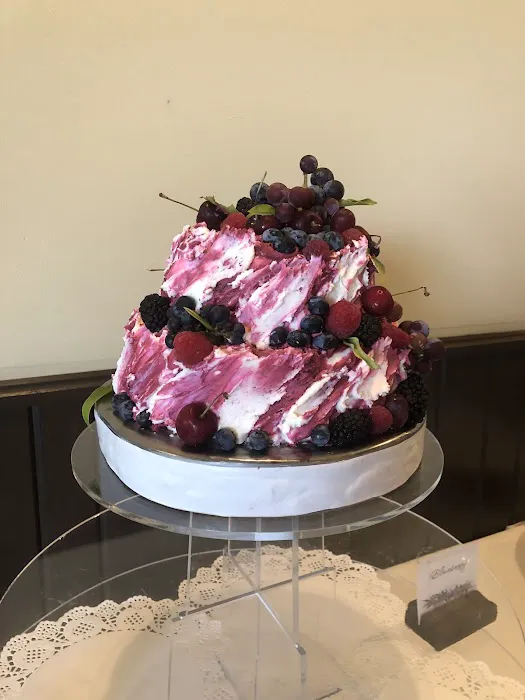 Pat's Wildflour Cakes Picture 10