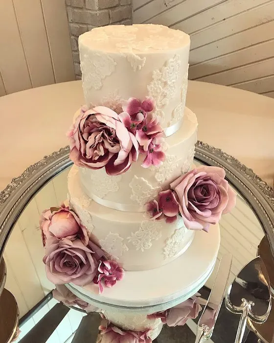 Miss Sara's Cakery Picture 1
