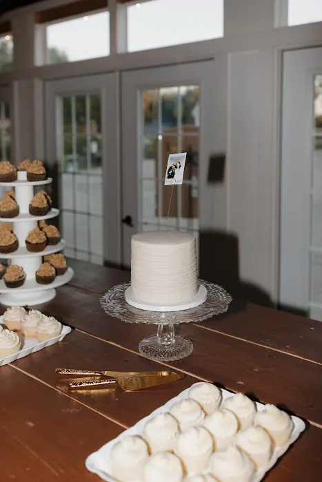 Sunshine Cupcakes LLC Picture 1
