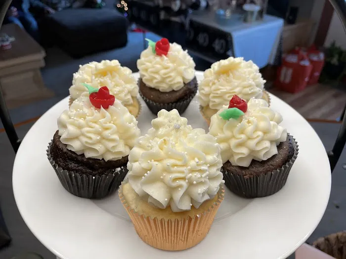 Diamond Dust Bakery & Coffee Shop Picture 8