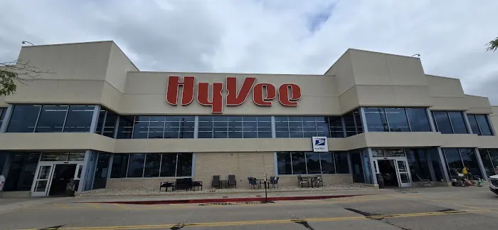 Hy-Vee Picture 2