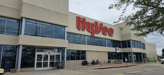 Hy-Vee Picture 1
