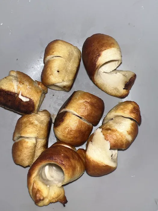 Auntie Anne's Picture 7