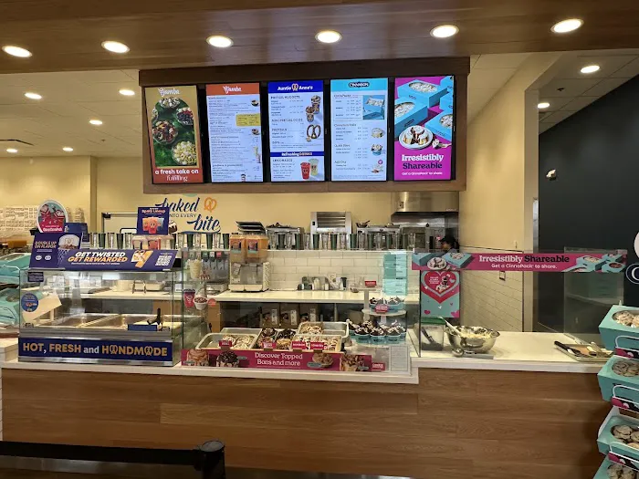 Auntie Anne's Picture 8